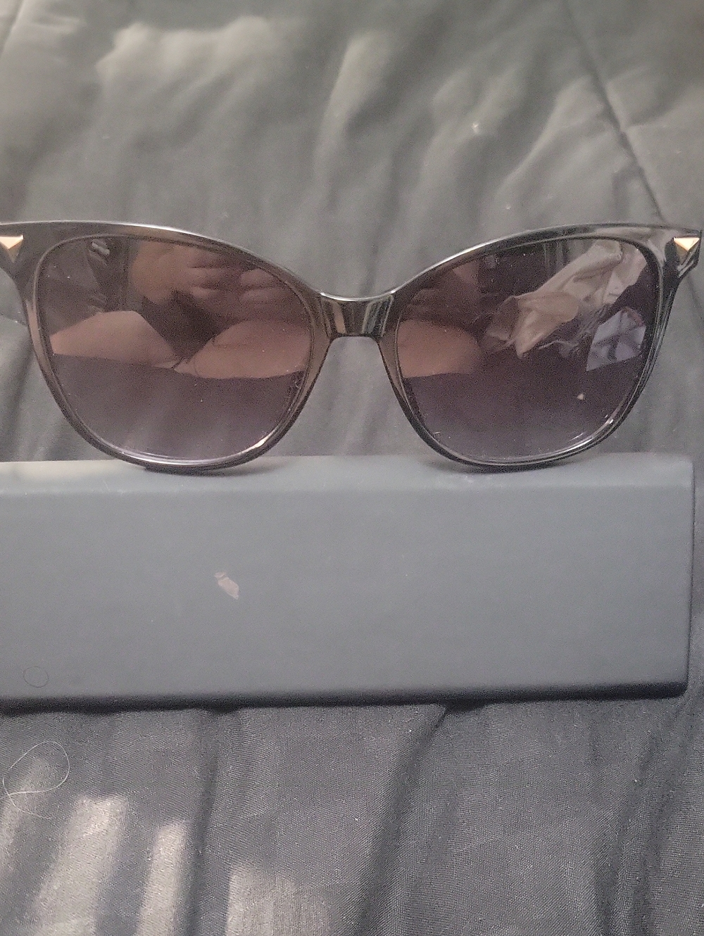 Guess Women’s GU7684 Cat-Eye Sunglasses – Shiny Black